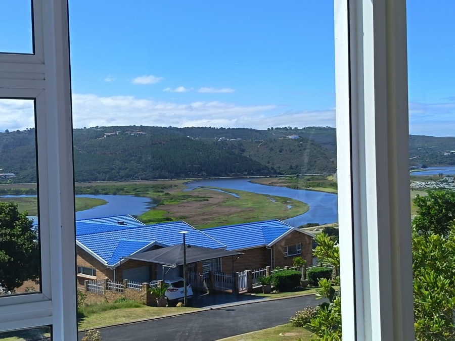 4 Bedroom Property for Sale in Bergsig Western Cape